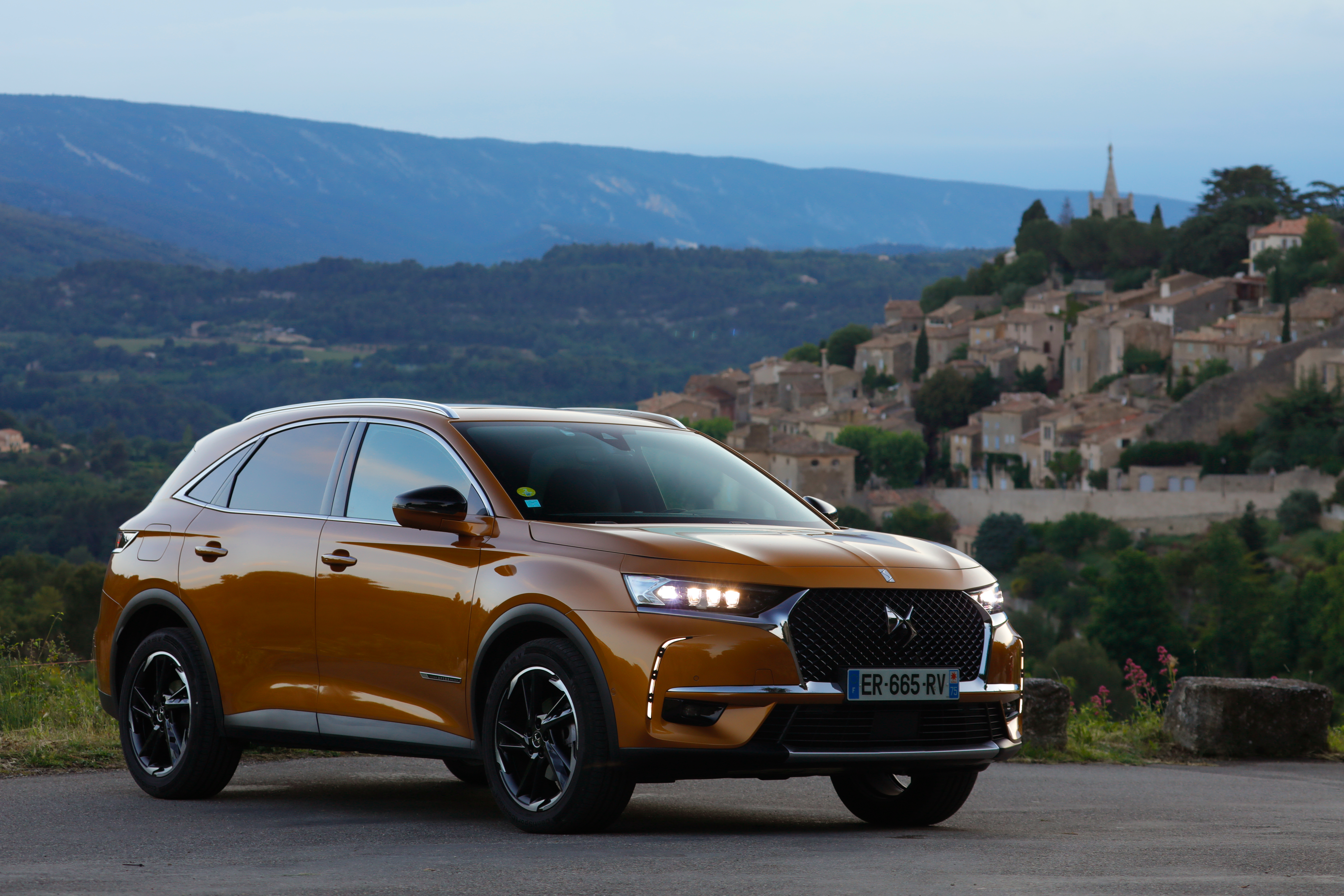 Дс 7. ДС 7 Кроссбэк. SUV ds7 Crossback. DS Crossback 6. Машина ds7.