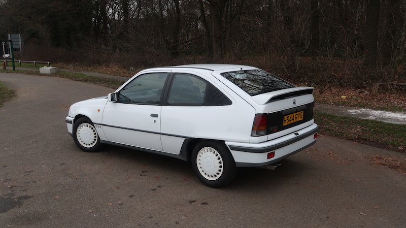 Throwback Review: Vauxhall Astra Mk2 GTE 16v - Car Obsession