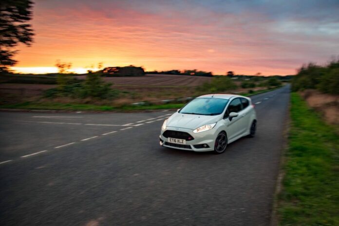 Ford-Fiesta-ST200-HR-16-1024x683